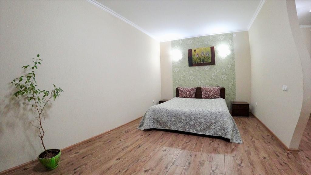 تشيرنيهيفسكا Myru Apartment المظهر الخارجي الصورة